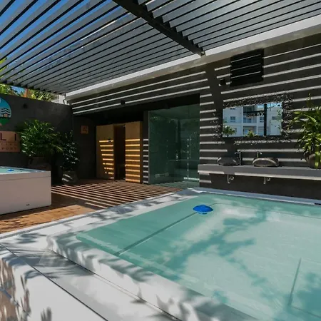 2 Bedroom Bali With Sea Views トレビエハ