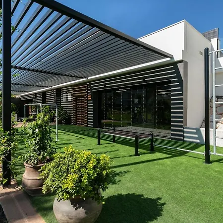 アパート 2 Bedroom Bali With Sea Views *
