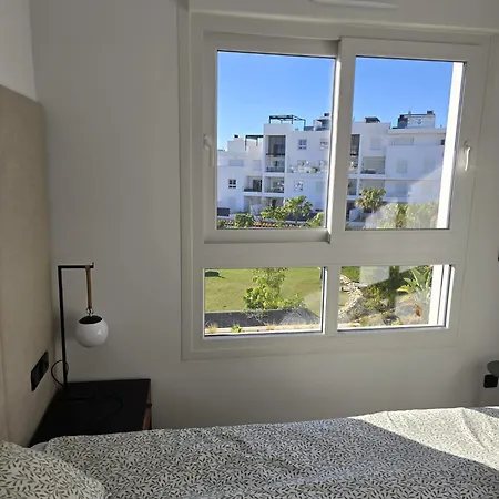 2 Bedroom Bali With Sea Views アパート