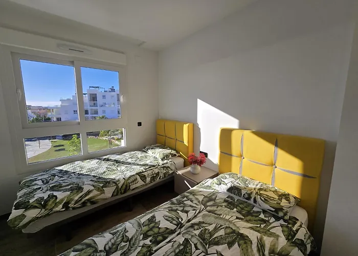 2 Bedroom Bali With Sea Views Apartament *